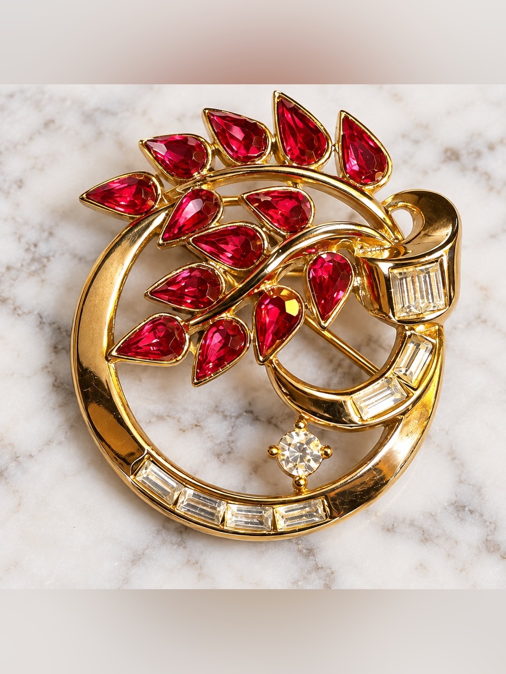 Crown Trifari Signed Pat Pending Brooch Red Teardrop Stones Alfred Philippe